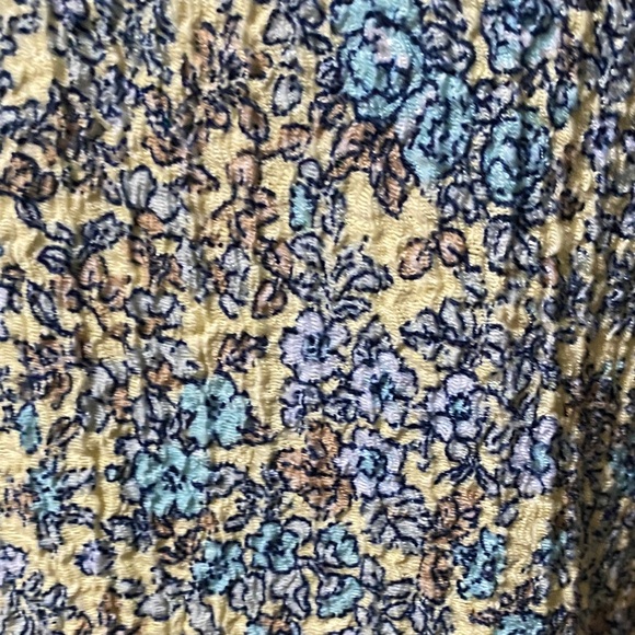 LOFT Blue and Yellow Floral Blouse - Picture 4 of 7